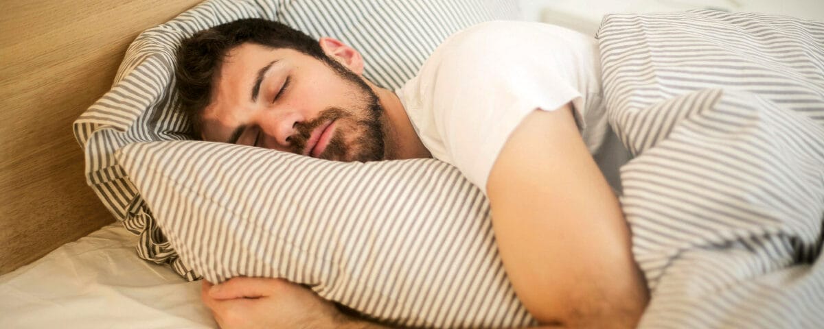 Uomo che dorme